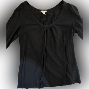 Old Navy Classic Black Long Sleeve Tee - Size Medium